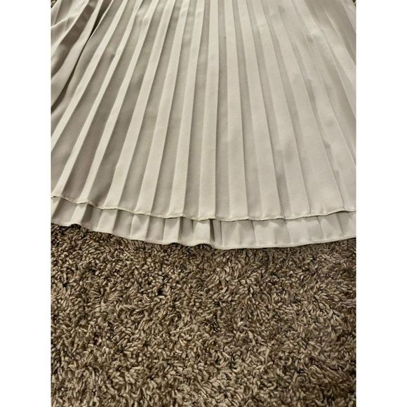 MERONA Women's Tan Short Knee Length Skirt Size M - Picture 9 of 9